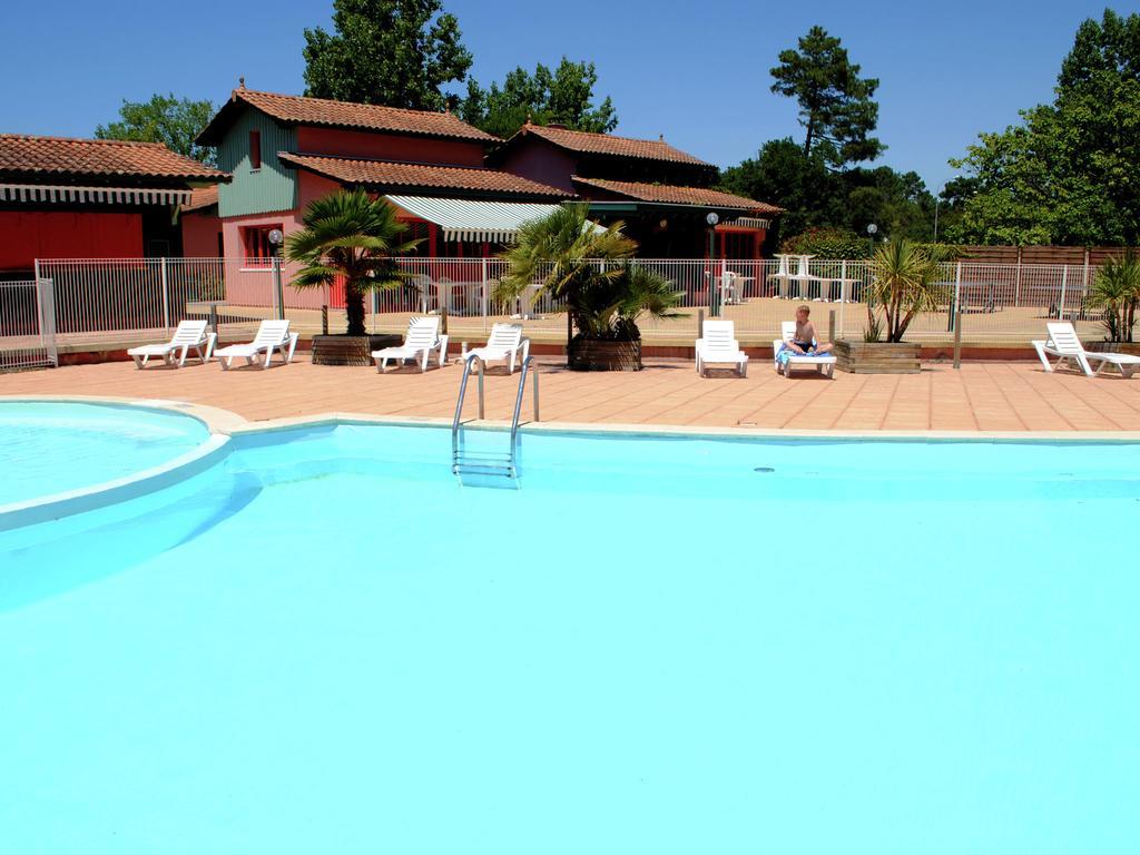 Residence Nemea Les Rives De Saint Brice 아레즈 외부 사진