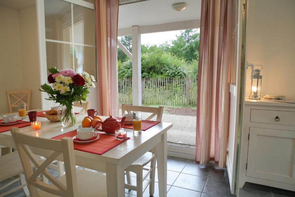 Residence Nemea Les Rives De Saint Brice 아레즈 객실 사진