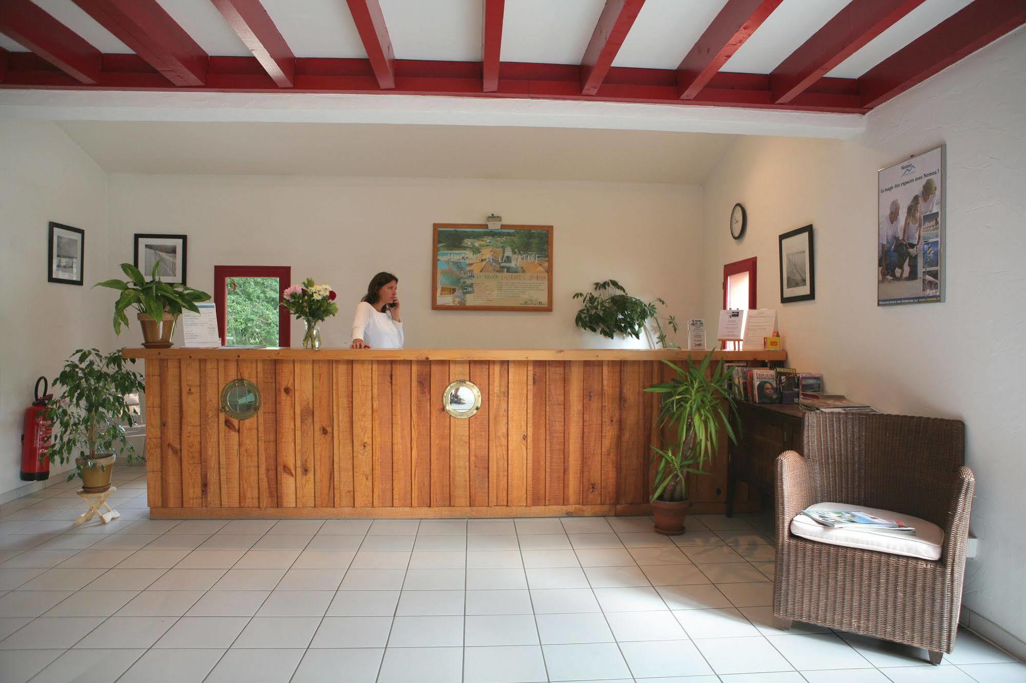 Residence Nemea Les Rives De Saint Brice 아레즈 외부 사진